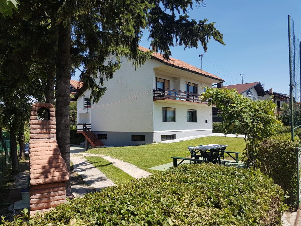 Dass Apartmani Баня Лука Екстериор снимка